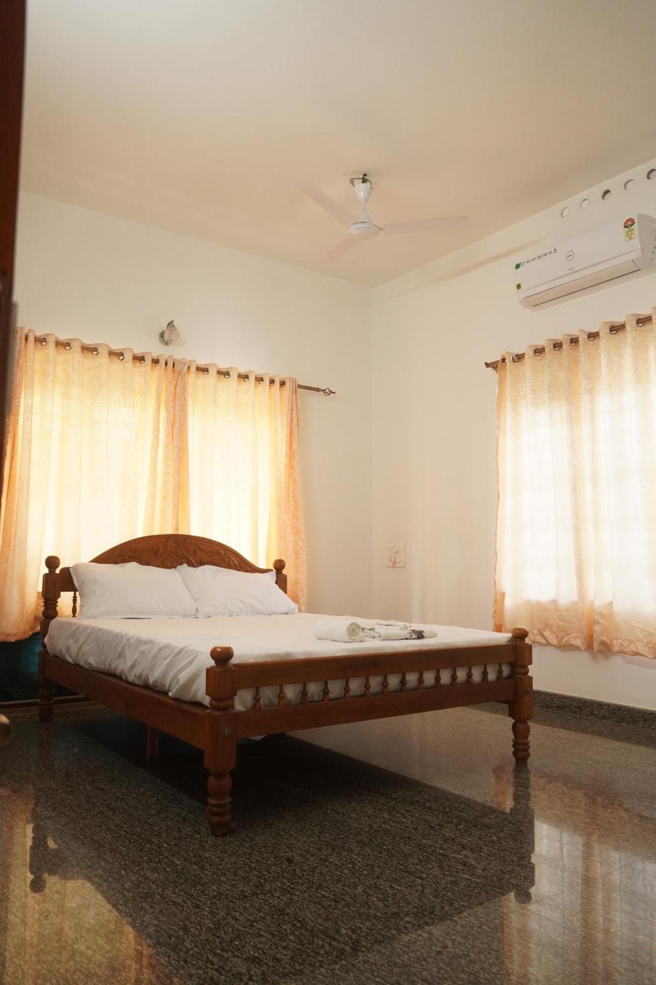 Joby Homestay Kadamakudy Kochi Dış mekan fotoğraf