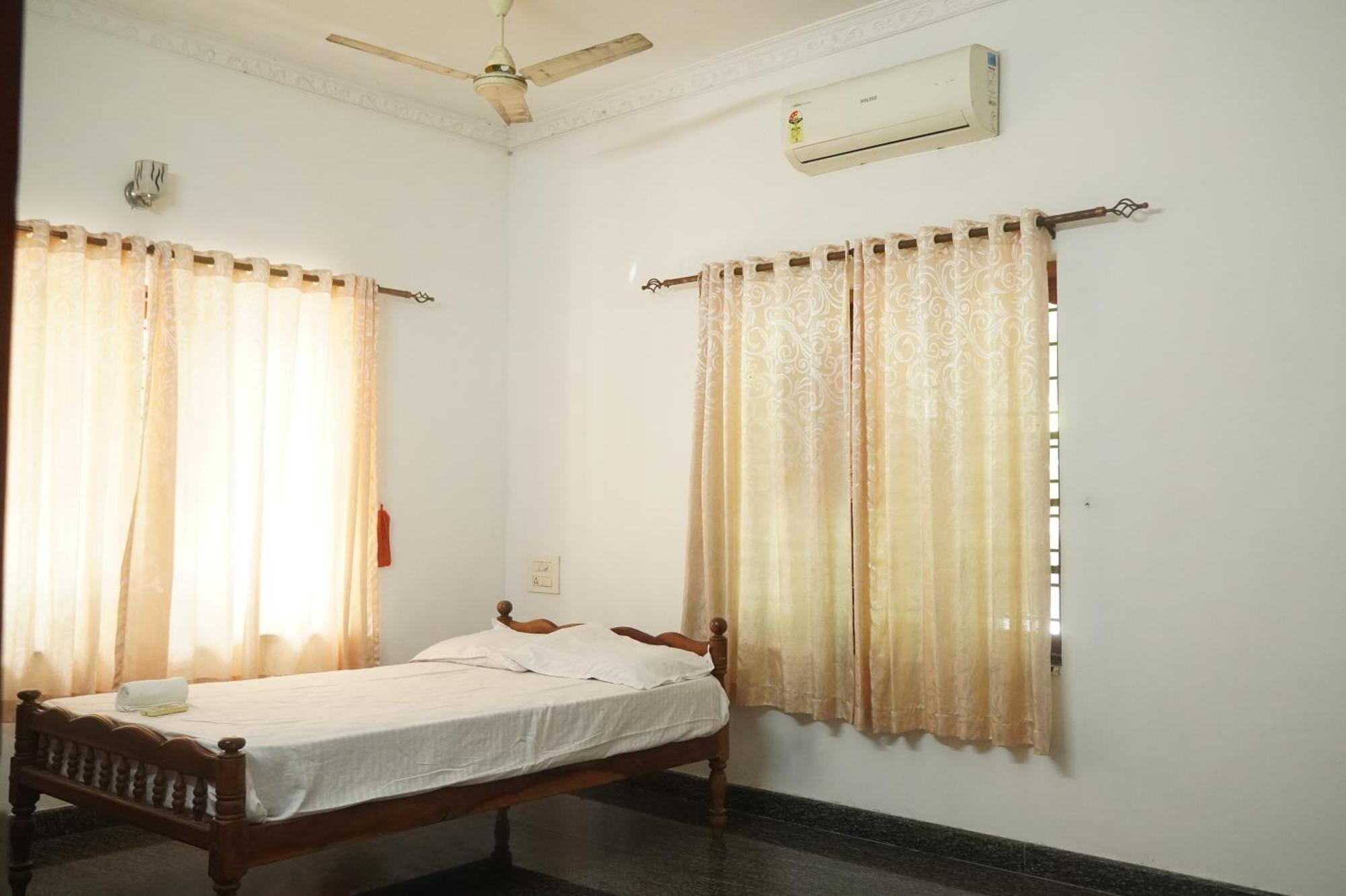 Joby Homestay Kadamakudy Kochi Dış mekan fotoğraf